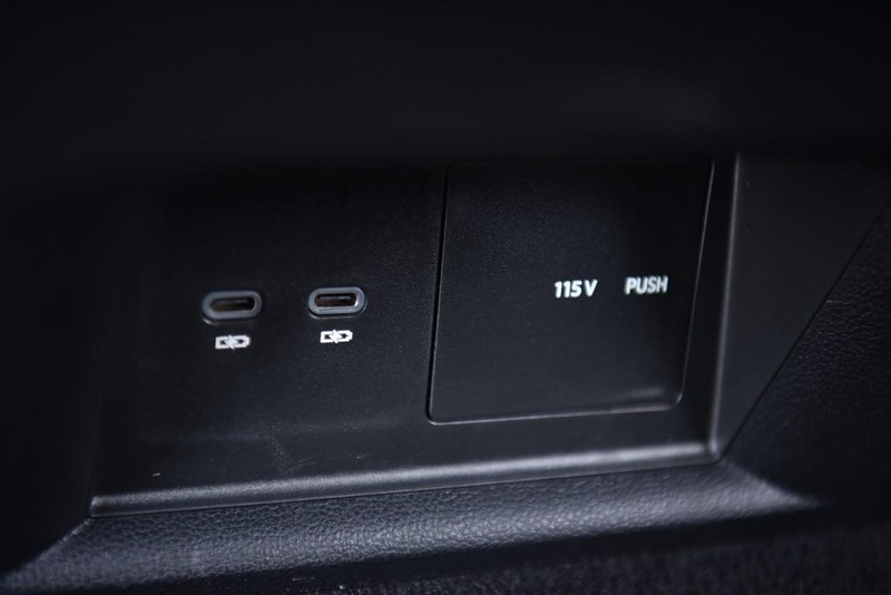 Volkswagen Atlas Vehicle Image 25