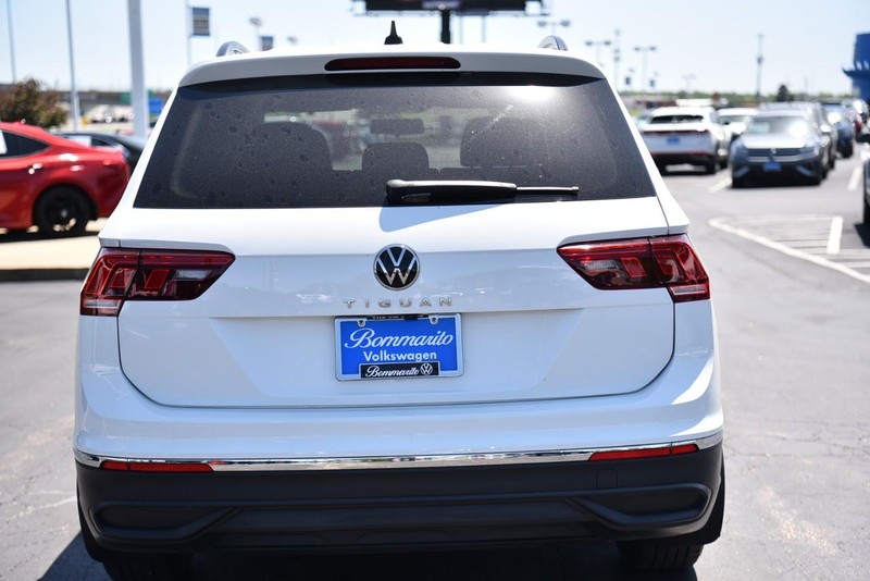 Volkswagen Tiguan Vehicle Image 06
