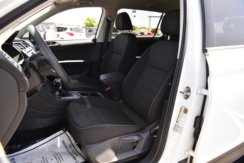 Volkswagen Tiguan Vehicle Image 20