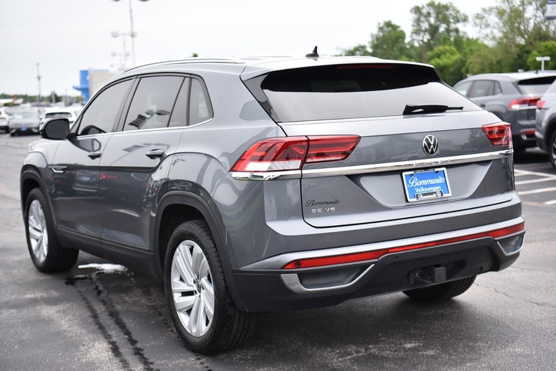 Volkswagen Atlas Cross Sport Vehicle Image 07