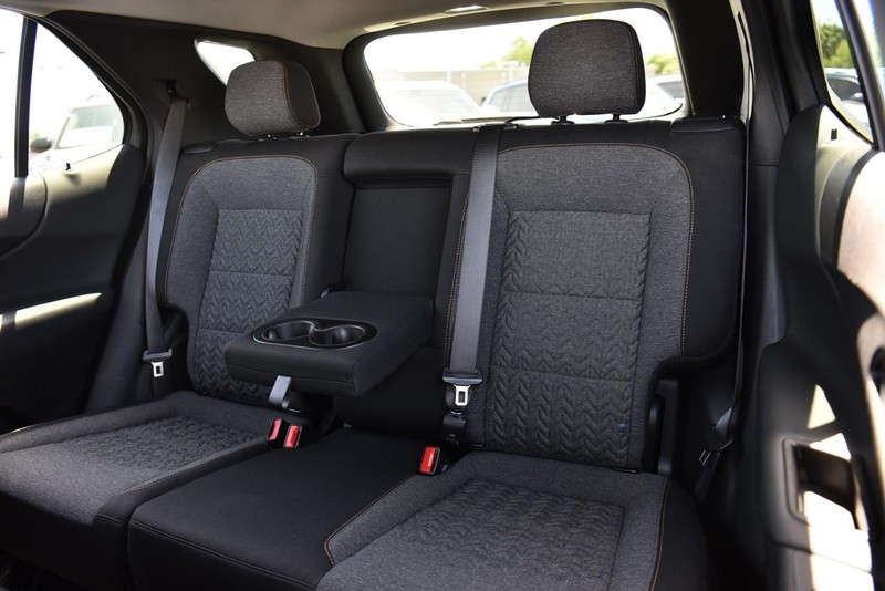 Chevrolet Equinox Vehicle Image 22