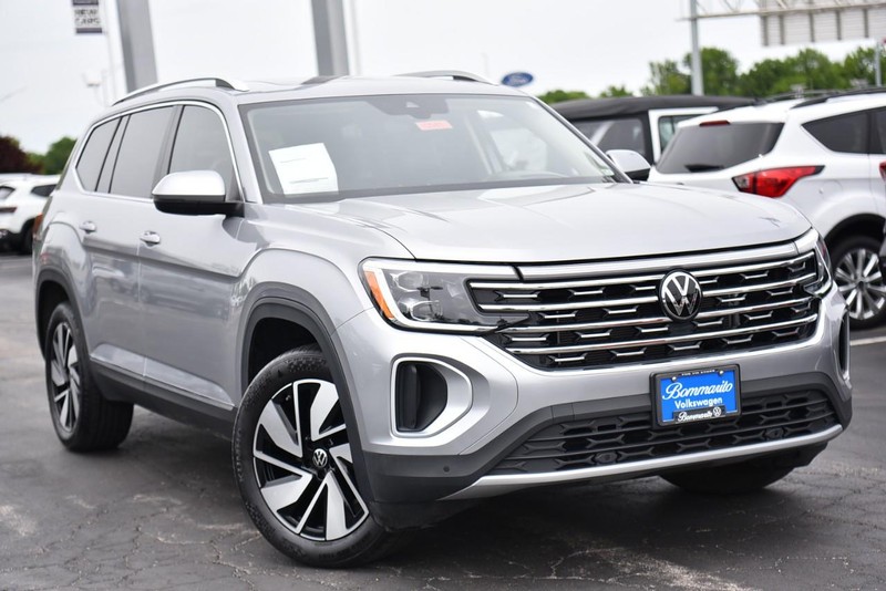 Volkswagen Atlas Vehicle Image 02