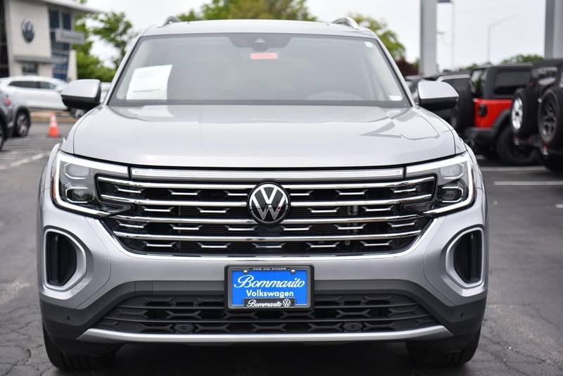 Volkswagen Atlas Vehicle Image 04