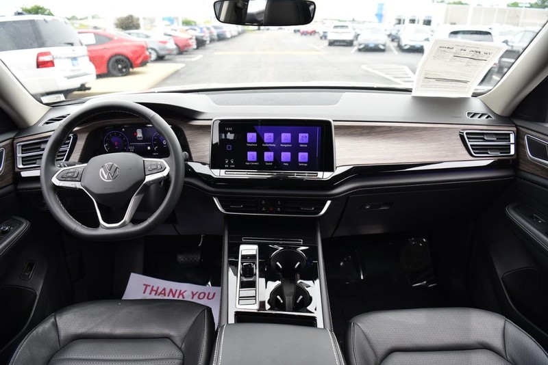 Volkswagen Atlas Vehicle Image 08