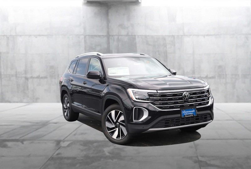 Volkswagen Atlas Vehicle Image 02