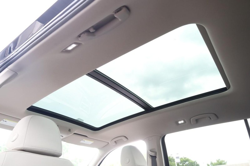 Volkswagen Atlas Vehicle Image 13