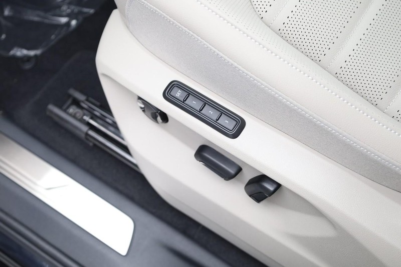 Volkswagen Atlas Vehicle Image 14