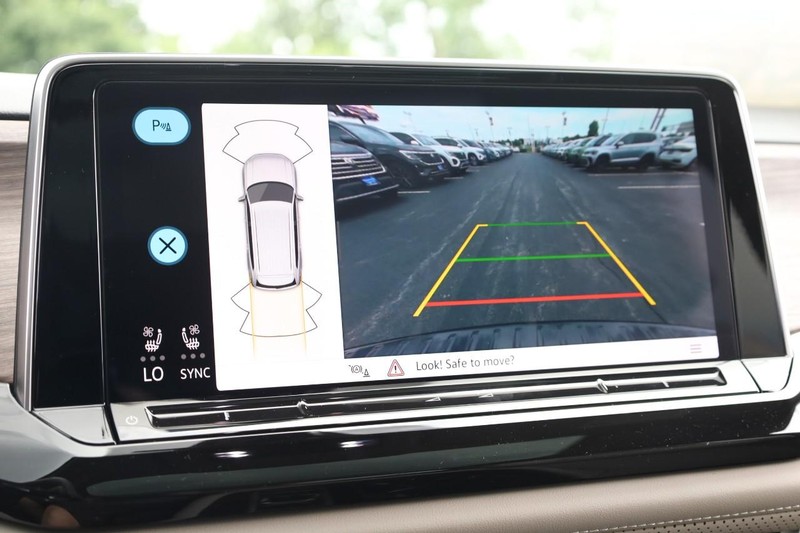 Volkswagen Atlas Vehicle Image 18