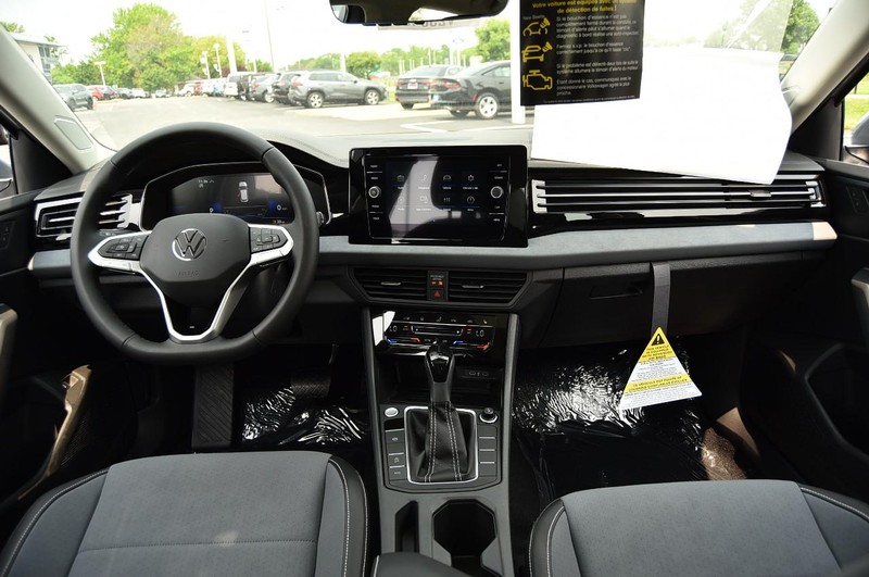 Volkswagen Jetta Vehicle Image 07