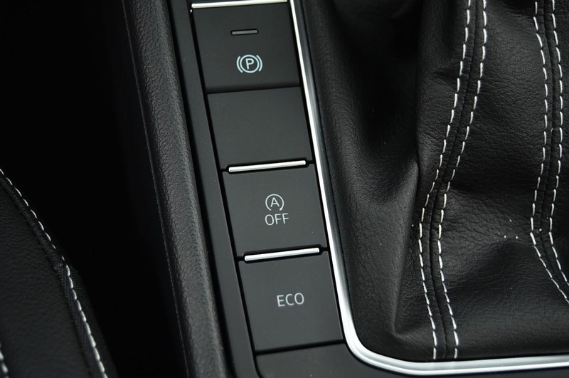 Volkswagen Jetta Vehicle Image 18