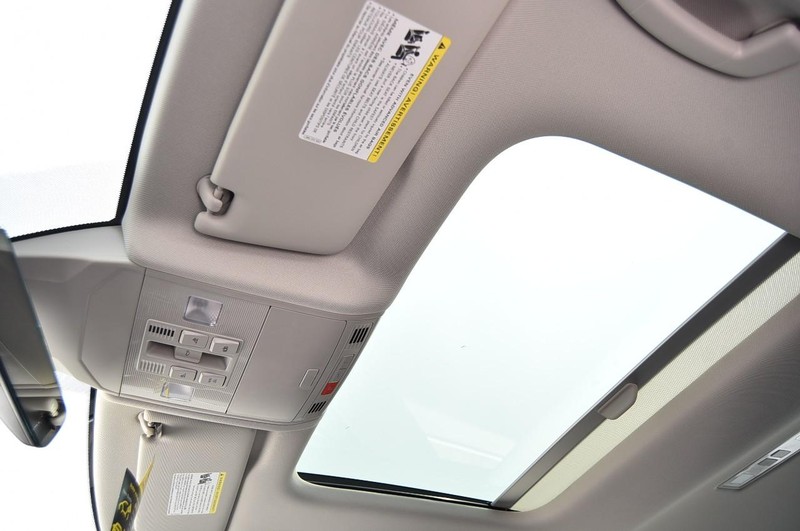 Volkswagen Jetta Vehicle Image 22