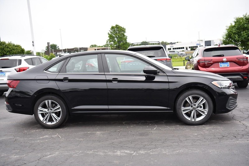 Volkswagen Jetta Vehicle Image 05