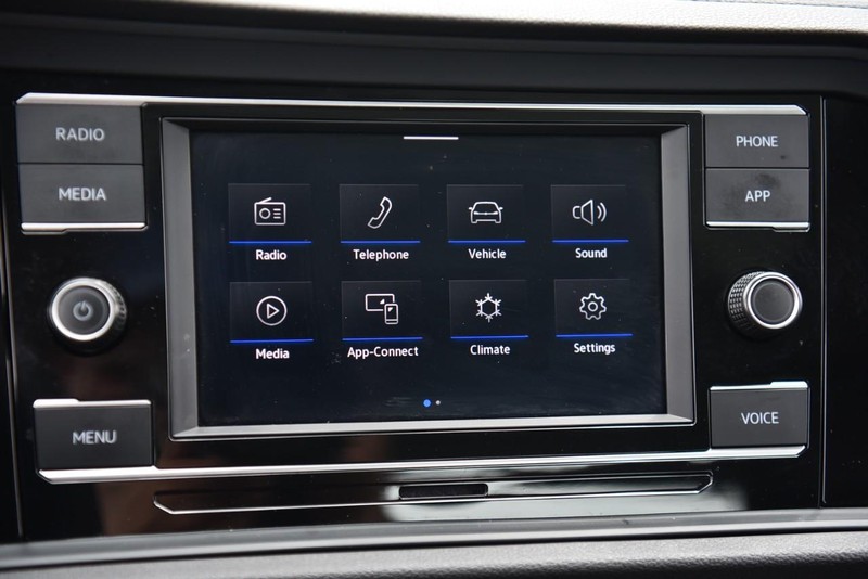 Volkswagen Jetta Vehicle Image 15