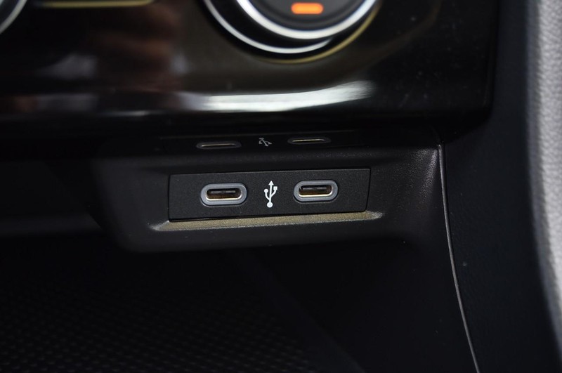 Volkswagen Jetta Vehicle Image 17