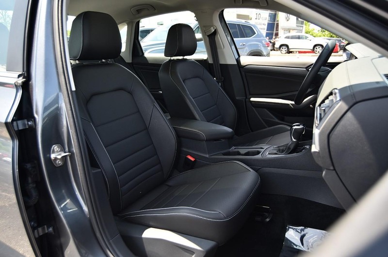 Volkswagen Jetta Vehicle Image 22
