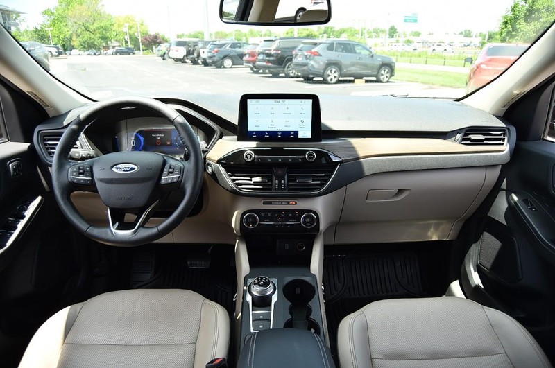 Ford Escape Vehicle Image 08