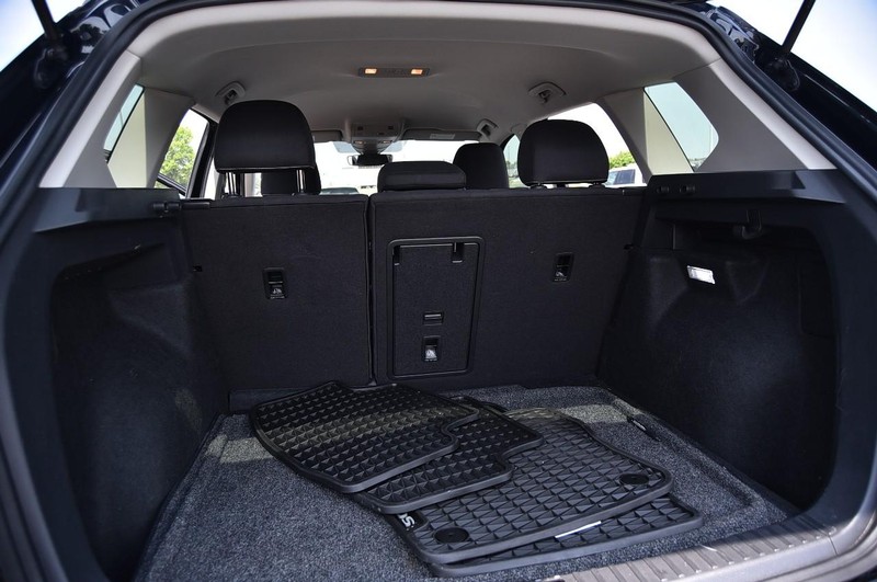 Volkswagen Taos Vehicle Image 25