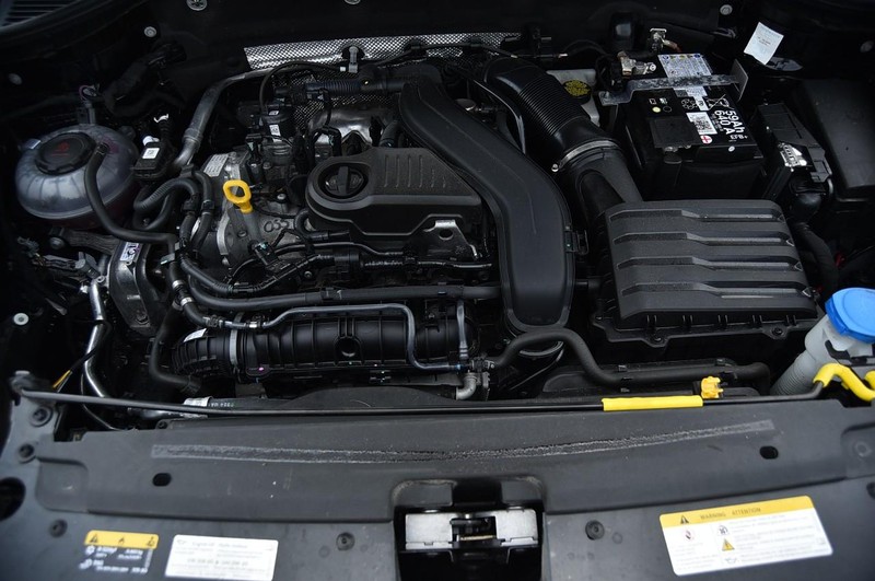 Volkswagen Taos Vehicle Image 26