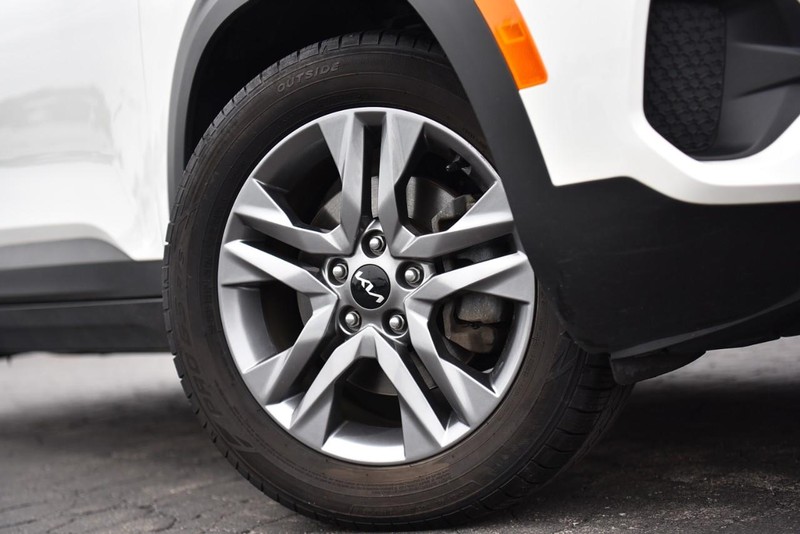 Kia Seltos Vehicle Image 03