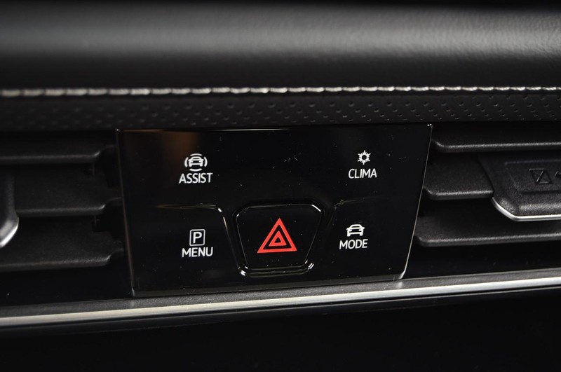 Volkswagen Atlas Vehicle Image 15