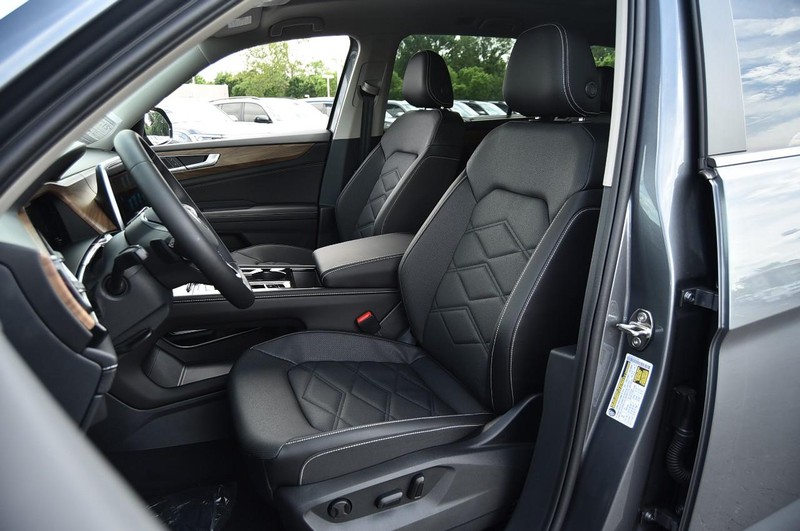 Volkswagen Atlas Vehicle Image 19