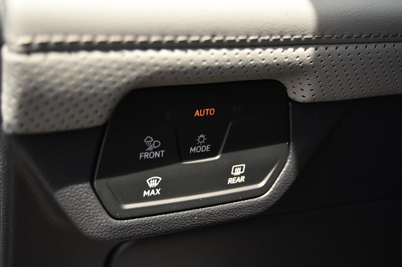 Volkswagen Atlas Vehicle Image 10