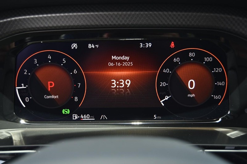 Volkswagen Atlas Vehicle Image 11