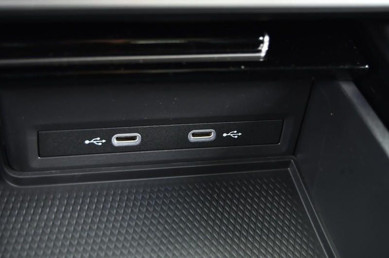 Volkswagen Atlas Vehicle Image 15