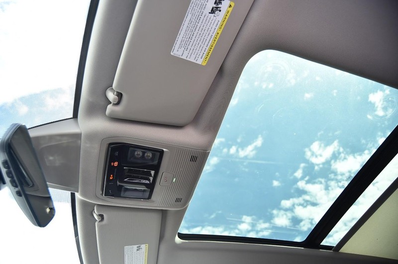Volkswagen Atlas Vehicle Image 20