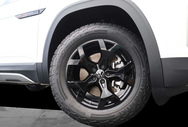 Volkswagen Atlas Vehicle Image 03