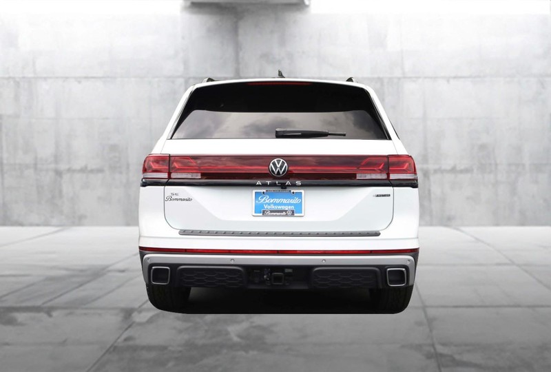 Volkswagen Atlas Vehicle Image 06