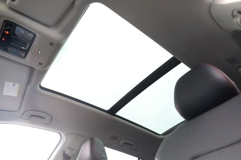 Volkswagen Atlas Vehicle Image 12