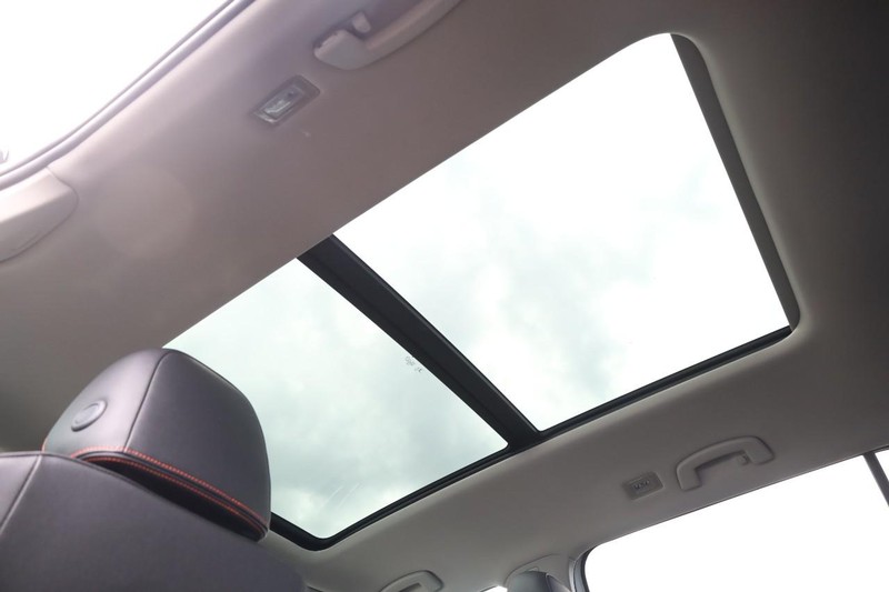 Volkswagen Atlas Vehicle Image 13