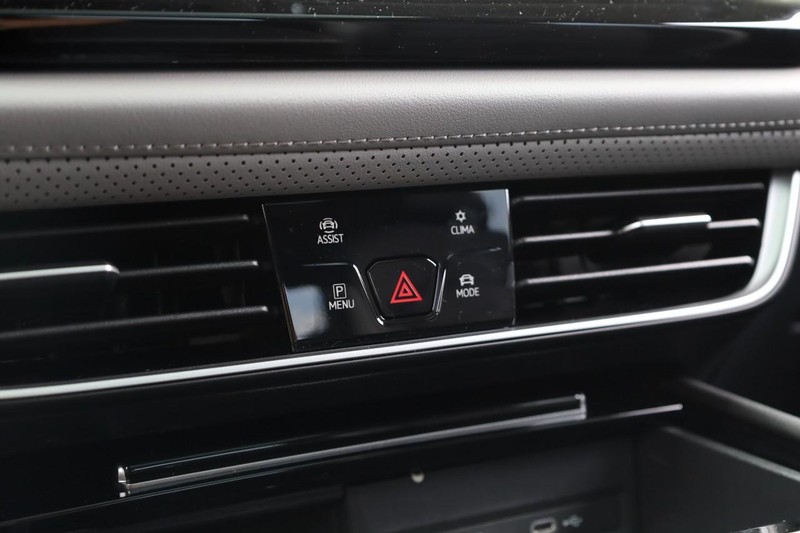 Volkswagen Atlas Vehicle Image 18