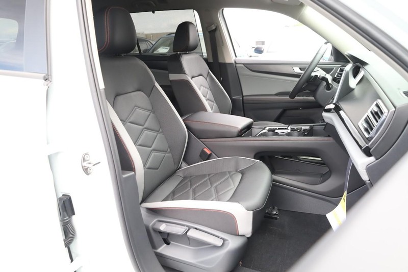 Volkswagen Atlas Vehicle Image 31