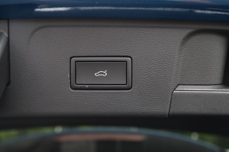 Volkswagen Atlas Vehicle Image 10