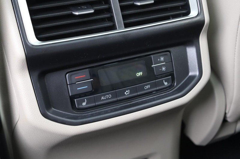 Volkswagen Atlas Vehicle Image 28