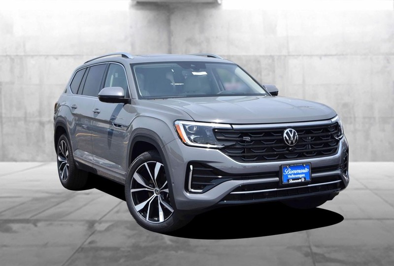 Volkswagen Atlas Vehicle Image 02