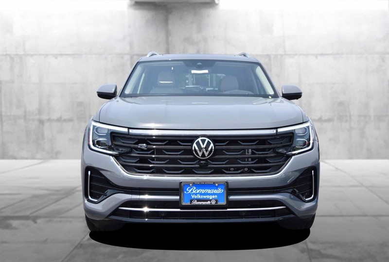 Volkswagen Atlas Vehicle Image 04