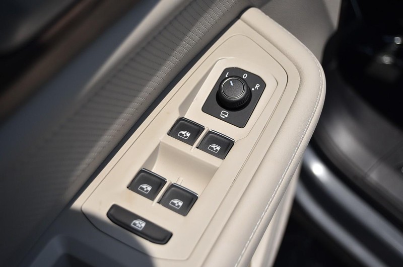 Volkswagen Atlas Vehicle Image 08