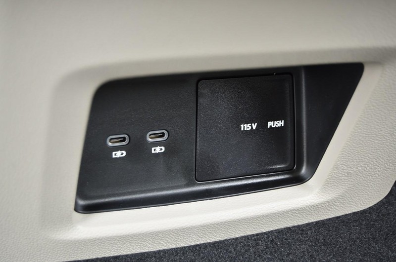 Volkswagen Atlas Vehicle Image 24