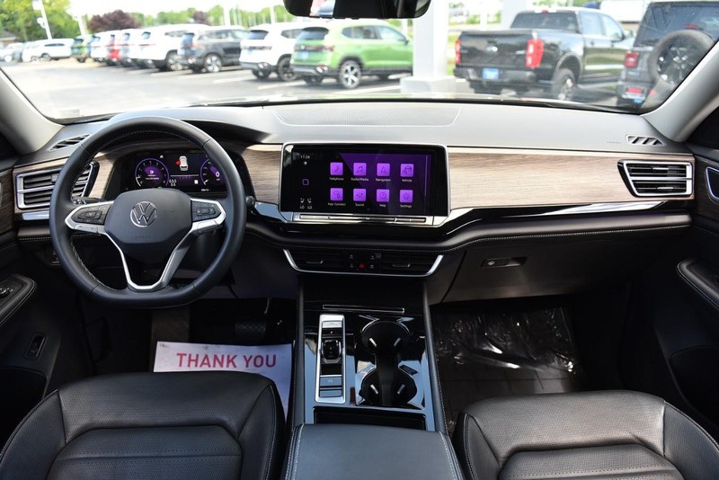 Volkswagen Atlas Vehicle Image 07