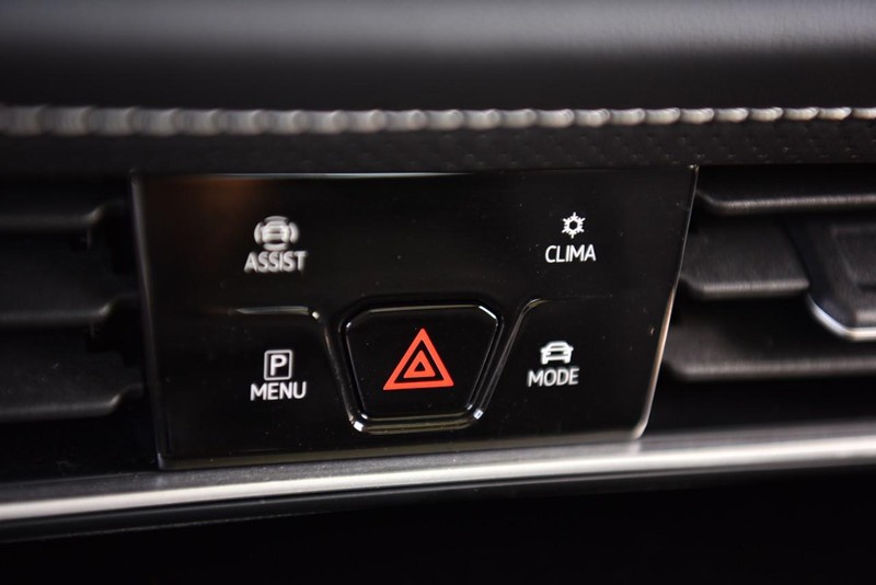 Volkswagen Atlas Vehicle Image 15
