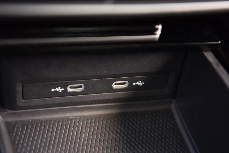 Volkswagen Atlas Vehicle Image 16
