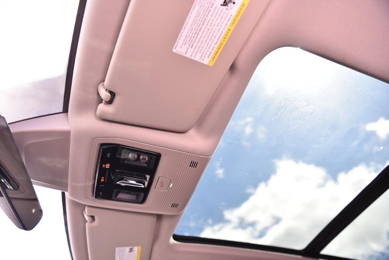 Volkswagen Atlas Vehicle Image 21