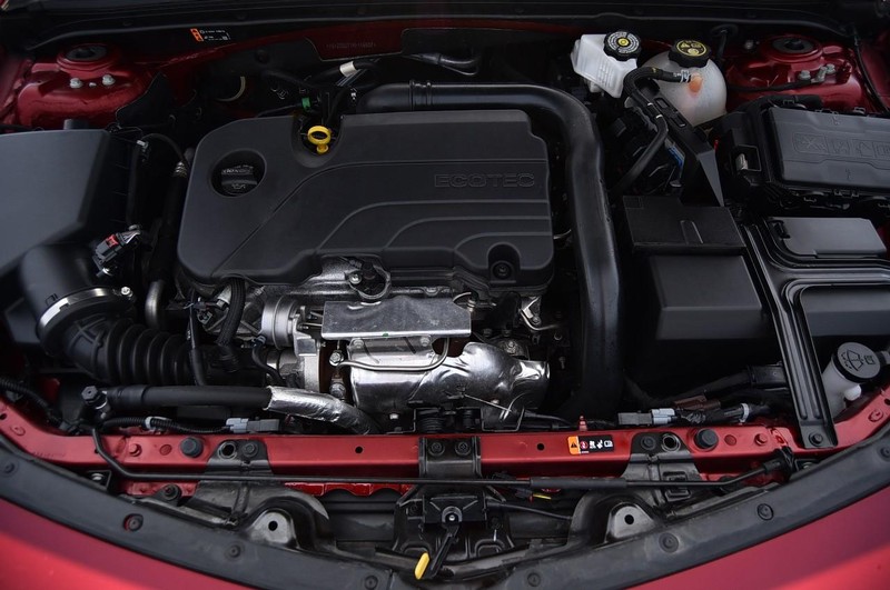 Chevrolet Malibu Vehicle Image 24