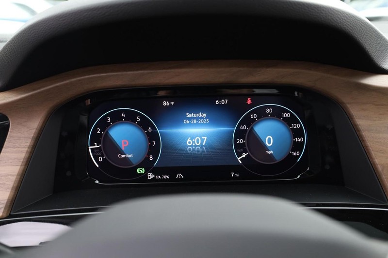 Volkswagen Atlas Vehicle Image 15