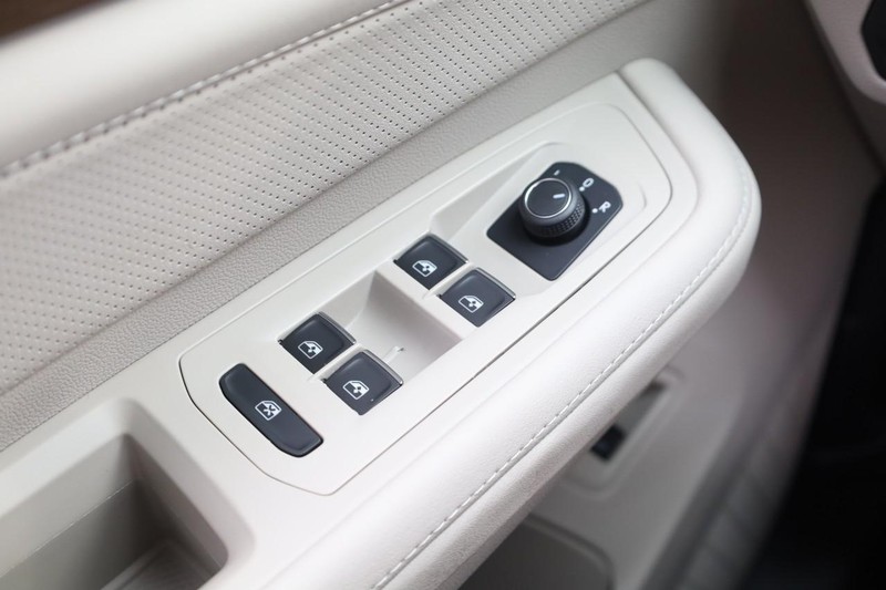 Volkswagen Atlas Vehicle Image 22