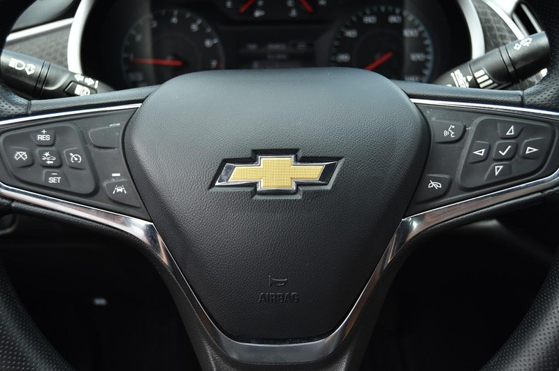 Chevrolet Malibu Vehicle Image 17