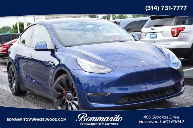 2023 Tesla Model Y Performance at Frazier Automotive in Hazelwood MO